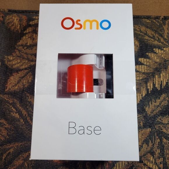 Osmo Learning Starter Kit For iPad - Base, Tangram, Words & Numbers- STEM - Picture 2 of 6